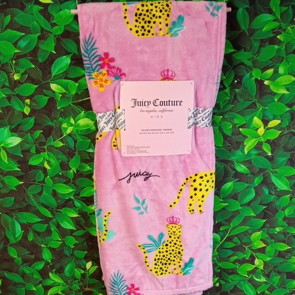 🛝 Juicy Couture Kids Pink Throw Blanket  Leopard and Floral Design - Picture 1 of 4